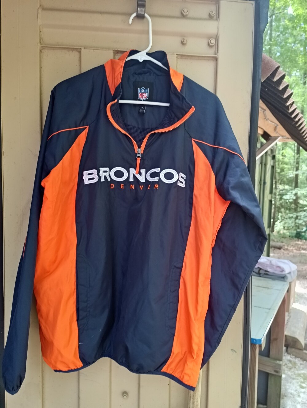 Denver Broncos Windbreaker/Rain Jacket Medium